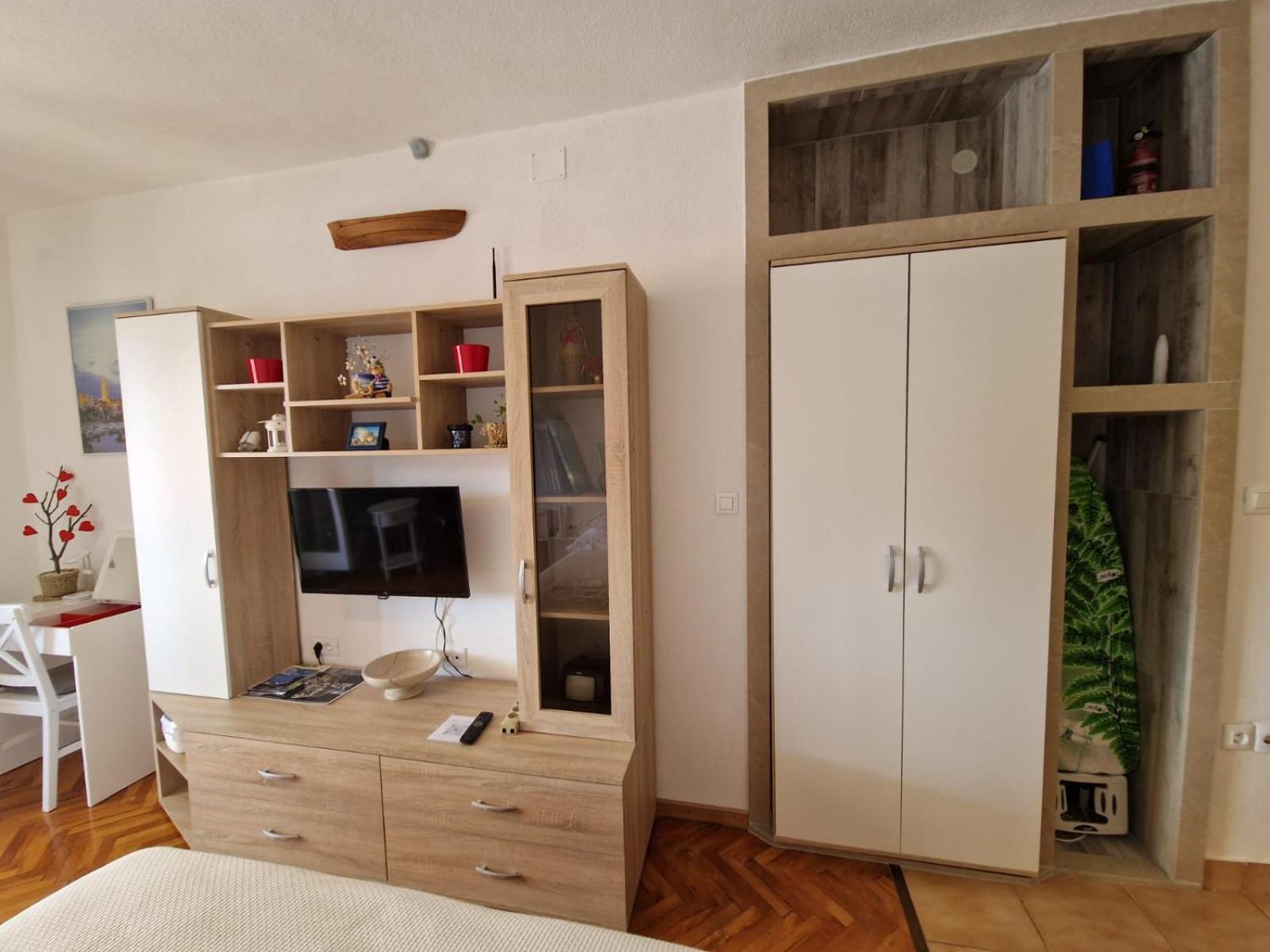 Studio Apartment Riva Sumartin Exterior foto