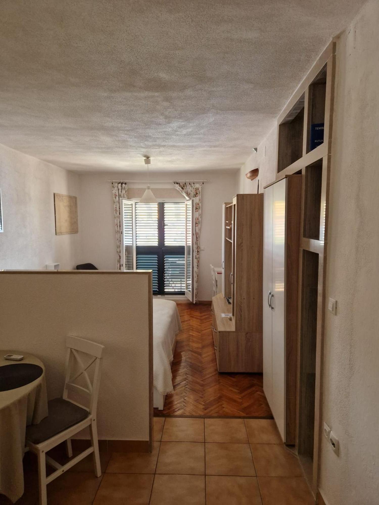 Studio Apartment Riva Sumartin Exterior foto